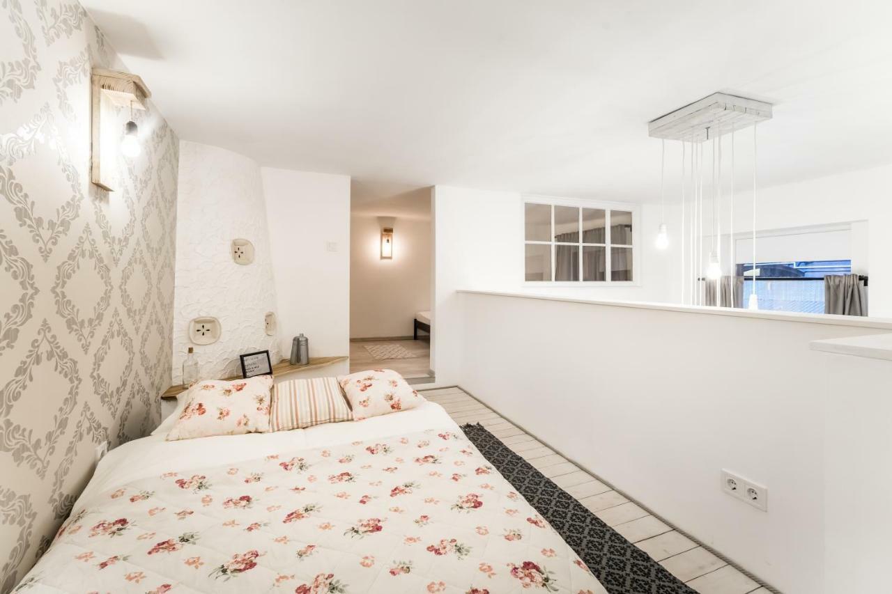 Bpr Vintage Garden Apartment With Terrace & Sauna Βουδαπέστη Εξωτερικό φωτογραφία